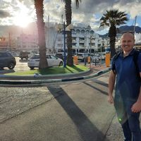 Renovated modern 3 bedroom Family Home