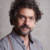 Une ancienne longère dans le vignoble nantais, une maison très imparfaite avec un grand jardin