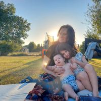 Bright family apartment with stunning views in a lively neighborhood sourronded by parks and cafés