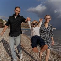 Renovated apartment in Berlin. central, quite, safe, green & good public transport connections.