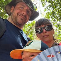 La maison bleue de Fanny et Thom entre mer et marais