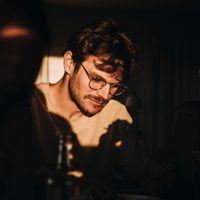 Warm and stylish 3-bedroom home with sunny garden, 8 minutes from Ghent city center