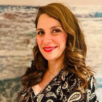 3 bedroom apartment in a family neighborhood near New York City.