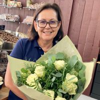 Maison dans un oasis de verdure entre mer et montagne 100 m2 +100m2 de terrasse aménagée sur le Toit