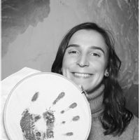 Appartement 2 pièce situé entre Montreuil et Vincennes. Grande terrasse de 15m2 .