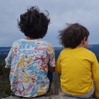 Petite maison en terre pour 2 à 4 personnes, au bord de l'eau, entre Rennes et Saint Malo