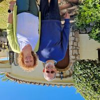 Encantadora casita en un entorno de exuberante vegetación, piscina, a dos minutos de Cala Mallorquí.