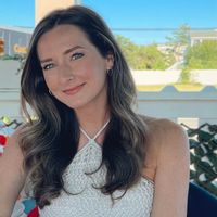 1BR Luxury Apt w/ 2 cats; rooftop pool; centrally located