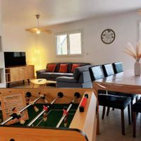 Thomas's house