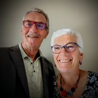 La maison de Jean-Pierre et Michelle est une ancienne ferme rénovée située dans un petit village
