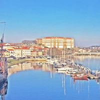 Apartamento T2 em 2.ª linha de praia (vista mar) a 100 metros da praia Caxinas - Vila do Conde