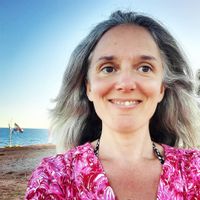 Petite maison au bord de la rivière