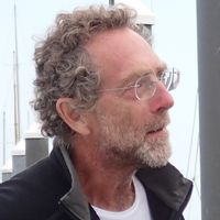 Maison & piscine, grand terrain arboré, ruisseau et bois, au Sud de Vannes et 5km deLa Roche Bernard