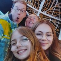 Généreux Mas vigneron de 1882 spacieux, aménagé et entièrement équipé pour une famille jusqu'à 10p.