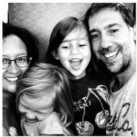 Chambre privée dans maison neuve avec sdb, entrée privée et piscine.