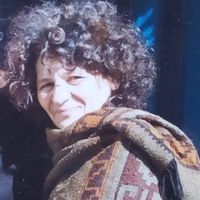 Charmante maison en pierres dans joli village gersois.